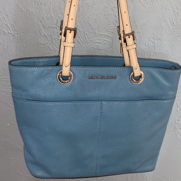 michael kors purse baby blue